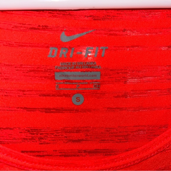 Nike Dri-Fit Gym Tank - Picture 2 of 3